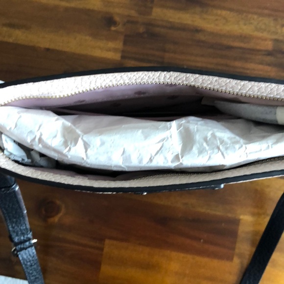 Kate Spade Bay Street Cora Crossbody Bag - Picture 5 of 6